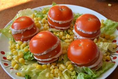 recette de cuisine : Mille-feuilles tomates,thon,fromage