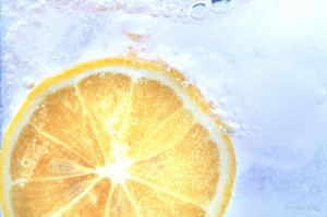 L'eau citronnée et l'exercice physique peuvent vous aider à vous sentir mieux