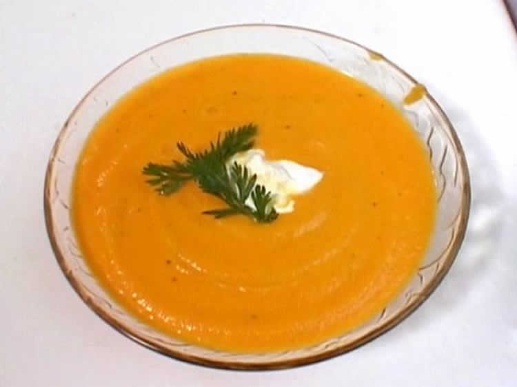Soupe de carottes au gingembre weight watchers adaptée cookeo
